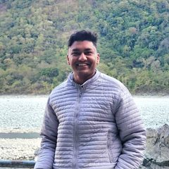 Toshit, founder of StartupRaise